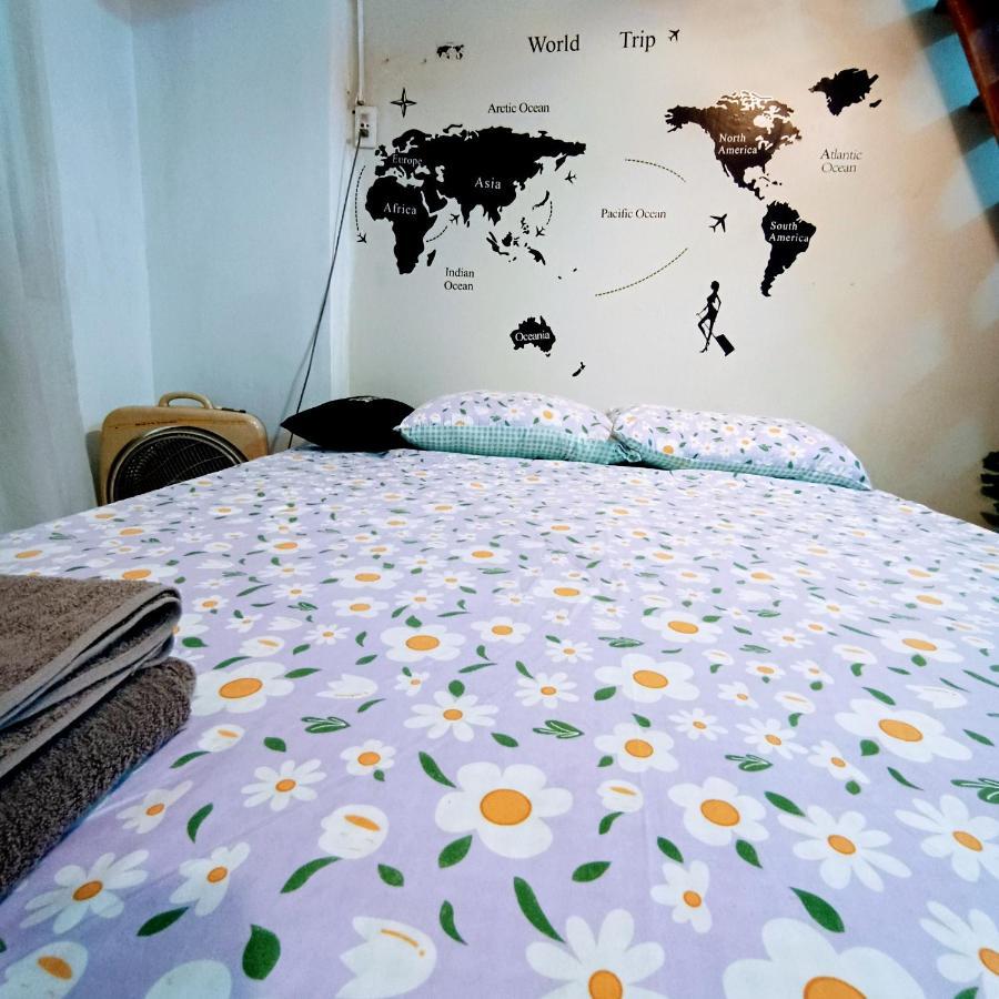 Lily's Palm House Near Ben Thanh Market In City Center Apartment *